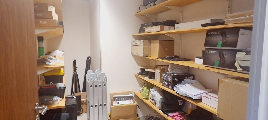 To Let commercial Property for Rent in Bo Oakdale Western Cape